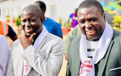Visite amicale de l’ASC Jaraaf à mbour en compagnie du maire Bamba Fall