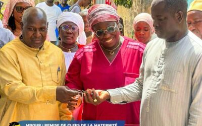 Remise de clés de la maternité de Santhie par le Maire Cheikh Issa Sall